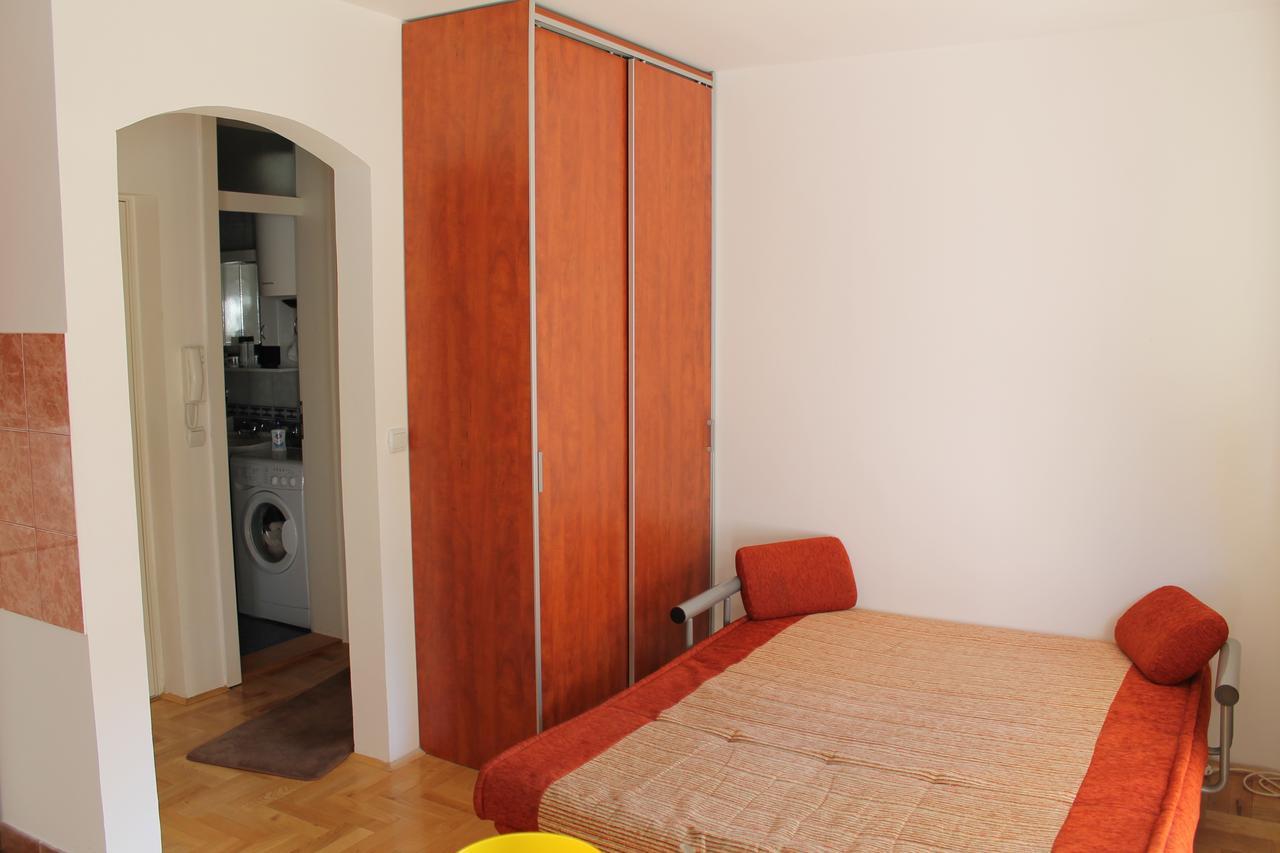 Calm Apartment Belgrad Dış mekan fotoğraf
